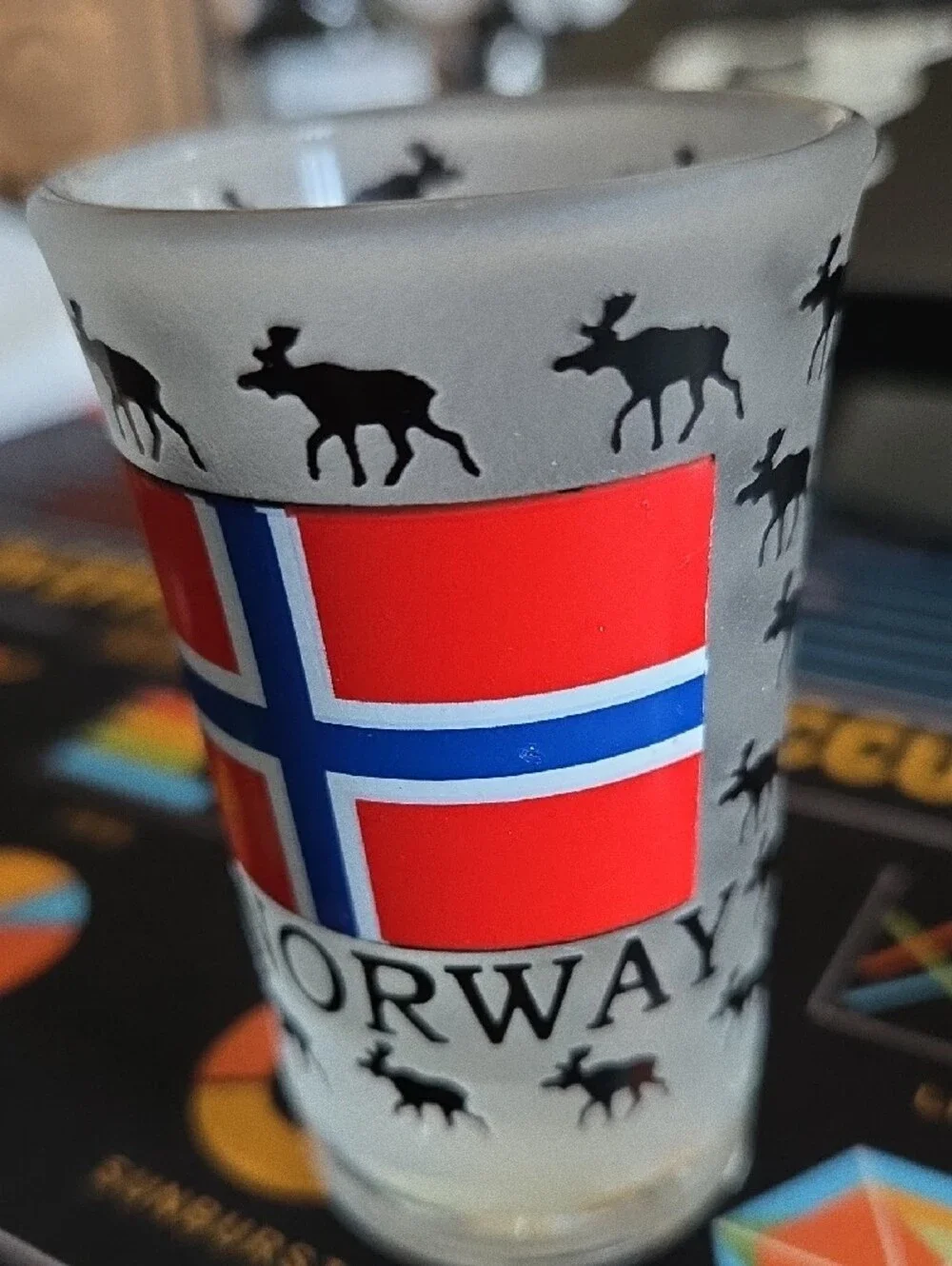 Norway Flag Glass Shot Glass with Moose Design - Red/Blue/White